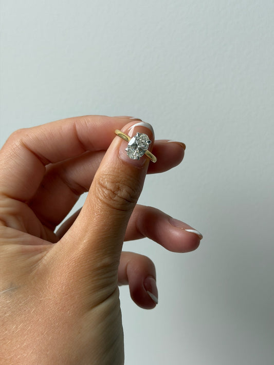 Oval Solitaire Engagement Ring