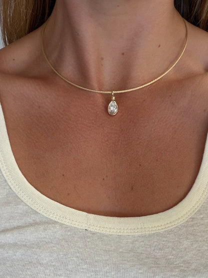 Daily Diamonds Pear Twist Pendant 