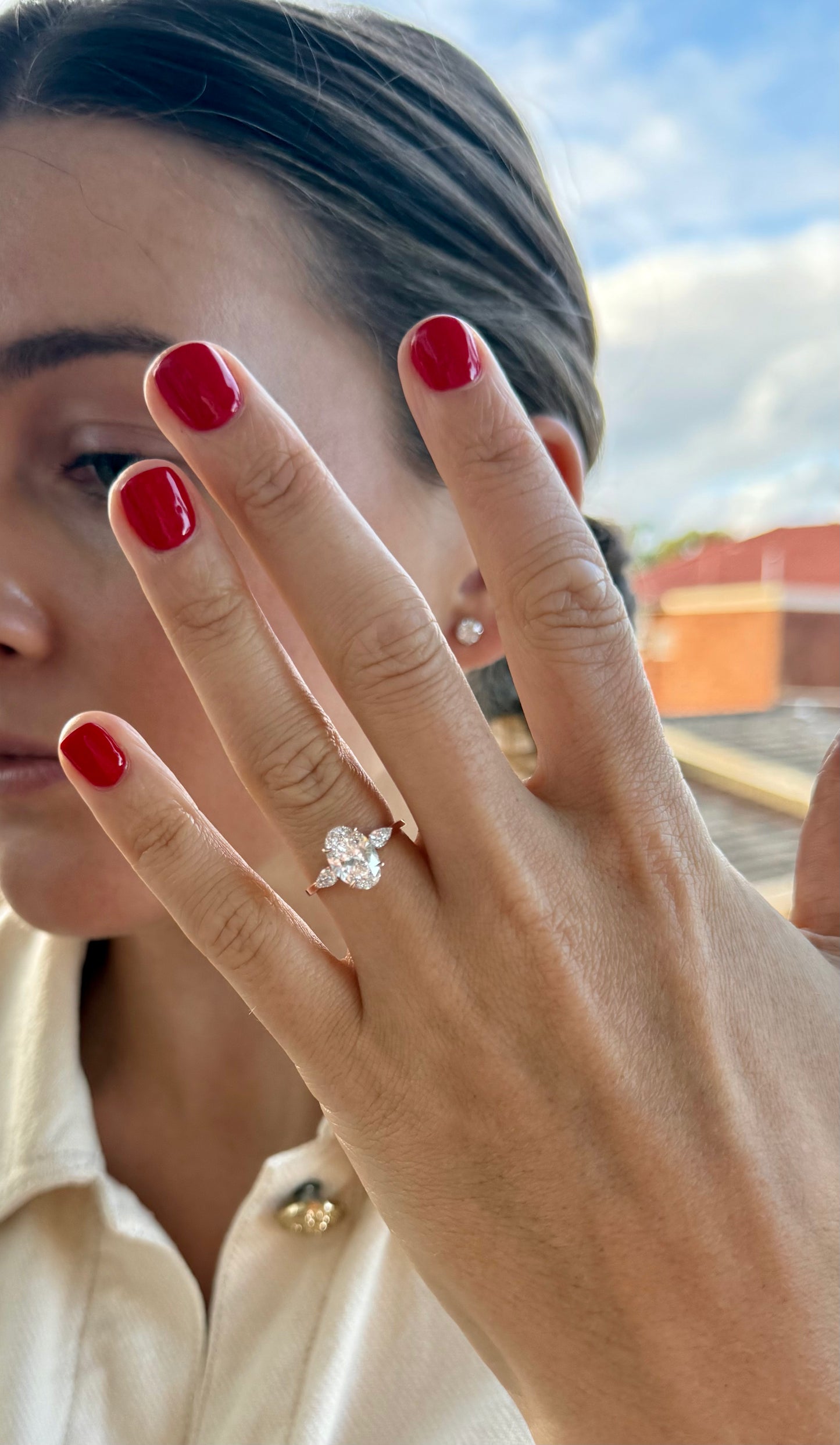 Three Stone Oval Ring