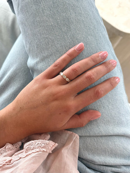 Oval and Emerald Bezel Band