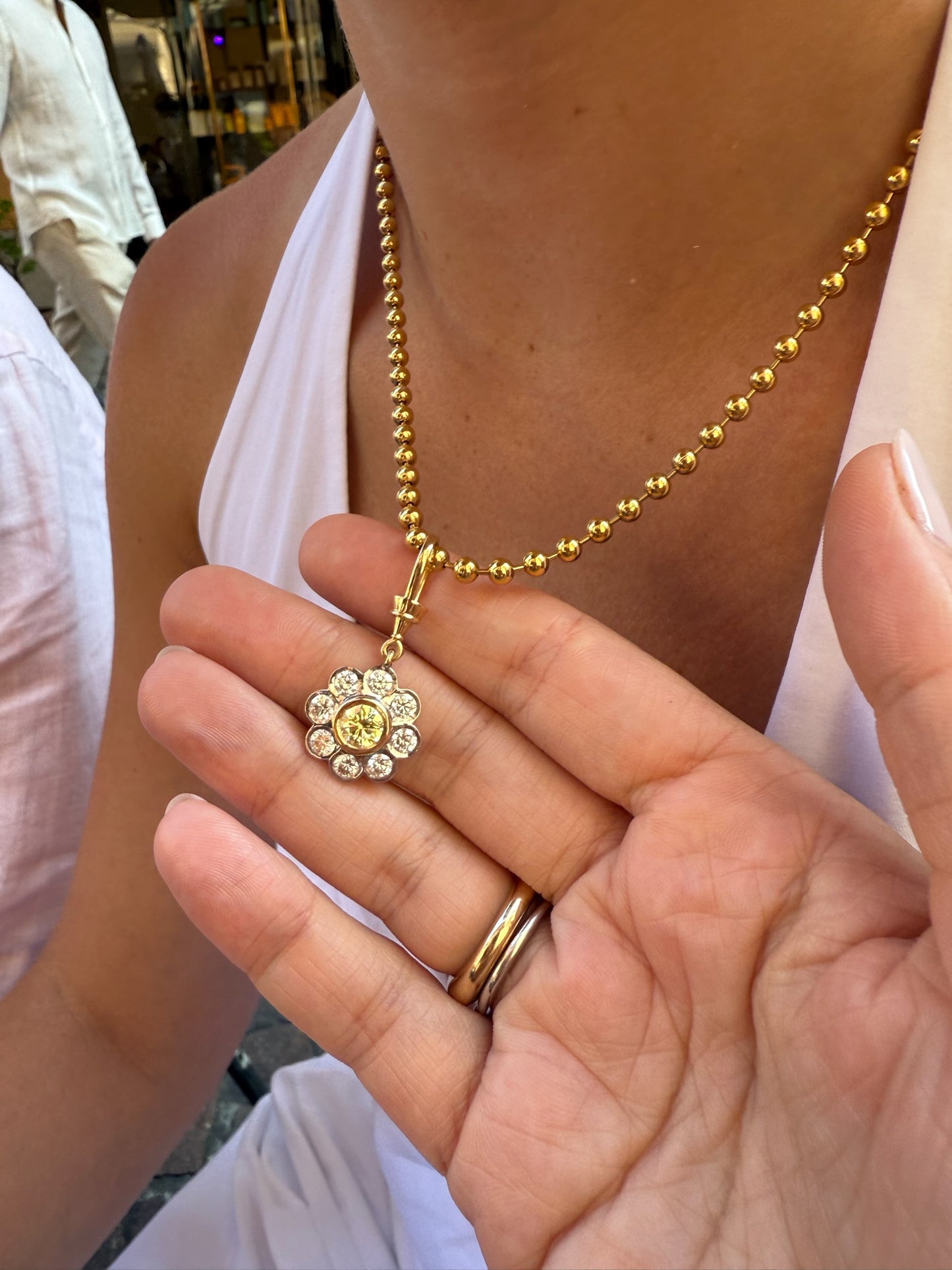 Daily Daisy Pendant