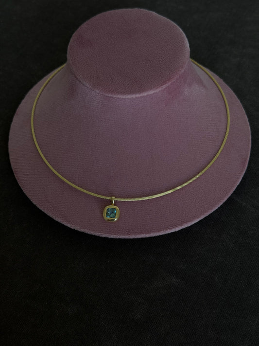 Essential Torque Necklace