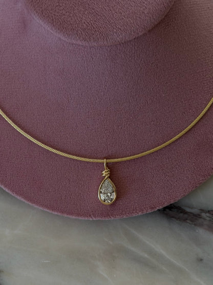 Daily Diamonds Necklace with a teardrop pendant 
